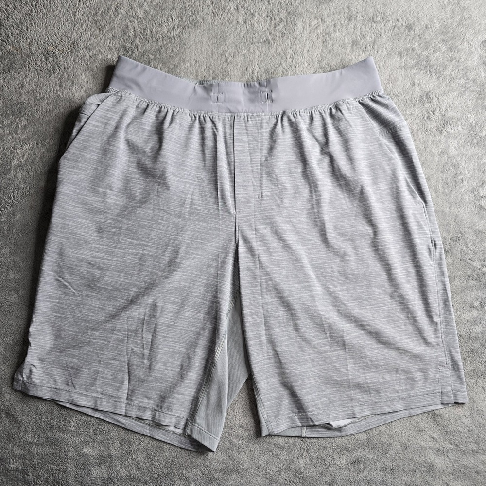 Lululemon THE Short 9" Lined Mens Large Gray Heather Training Athletic LM7ALAS